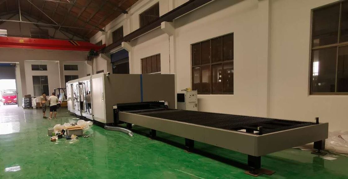 IPG 20mm Máy cắt kim loại CNC 8025 cho thép tấm