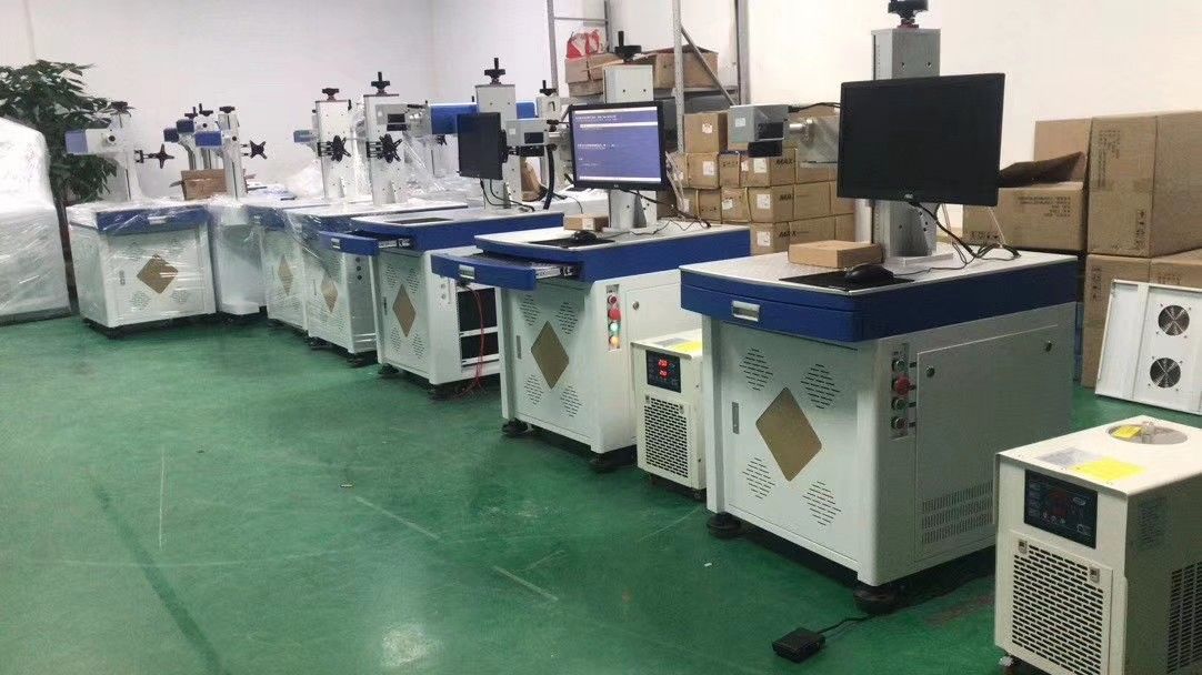 Máy khắc laser 5W Uv
