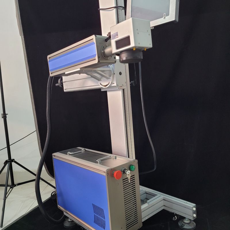 Máy khắc laser Raycus CE Fly cho ống kim loại