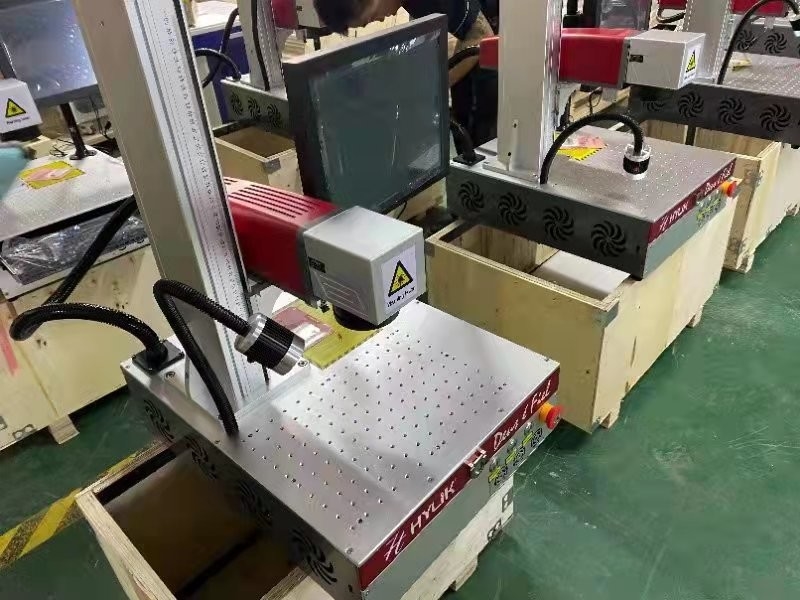 Maxphotonics Máy khắc laser Raycus Thẻ Ezcad 20W với hệ thống máy tính