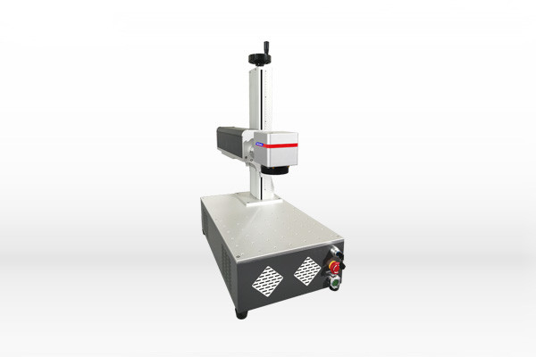 Máy khắc laser 7000mm / S Làm mát bằng không khí Giá đỡ lấy nét tự động 1.2KW